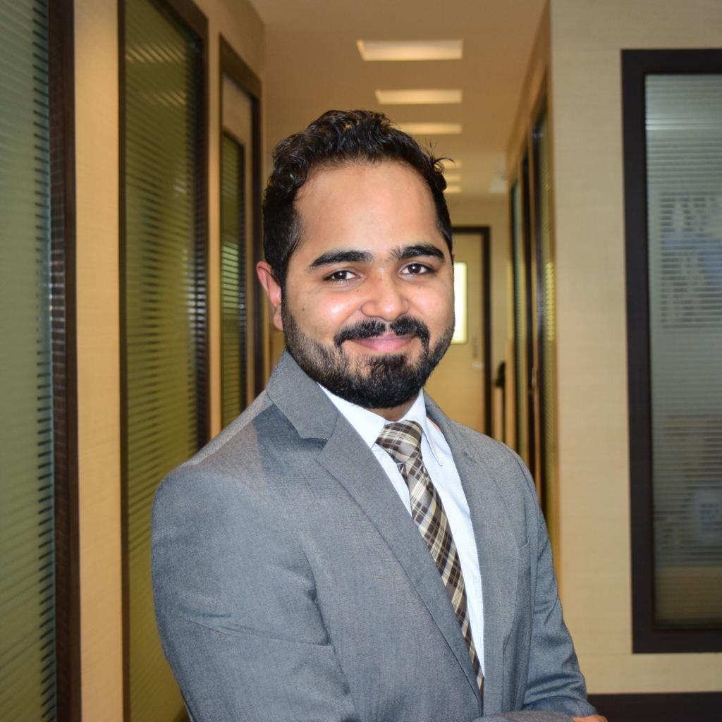 Mayur Khanna, Founder of Mayur Khanna & Associates